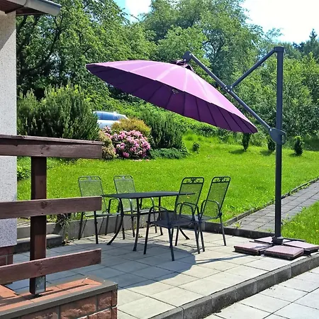 Ferienhaus, Steinbach-hallenberg 펜션 *